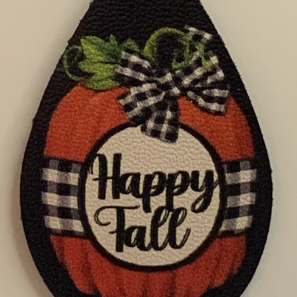 Pumpkin Earring, Fall Earring, Thanksgiving Earring, Gift Idea, Holiday Earring - Picture 3 of 10